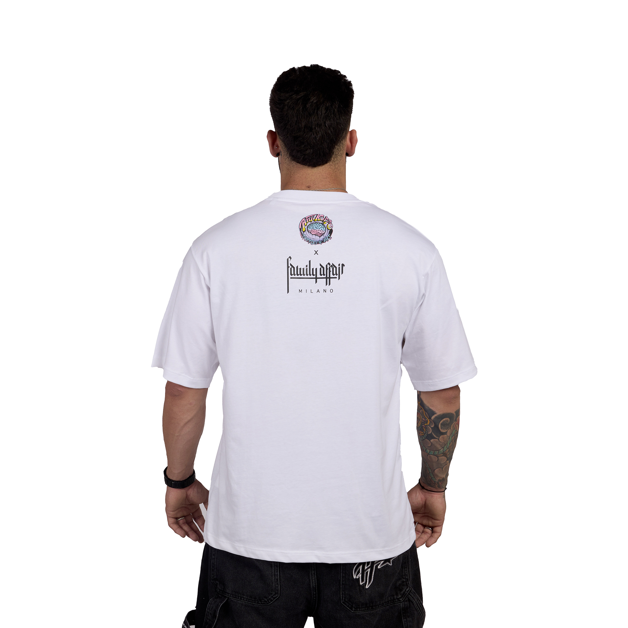 T-SHIRT OVERSIZE BAD SNEAKER - ANTIKORPO BRAIN - BIANCA - RETRO